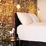דירה Child Favorite Coach House *