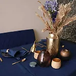 Child Favorite Coach House דירה טילבורג