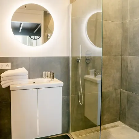 Child Favorite Coach House Apartment Tilburg