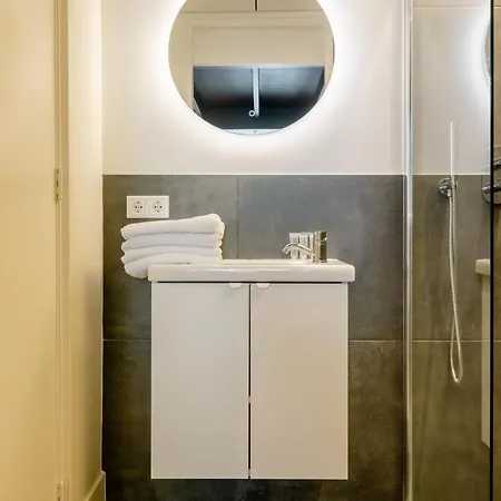 Child-friendly Coach House In