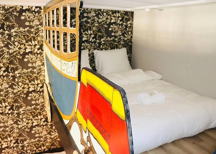 Child Favorite Coach House Τίλμπουργκ