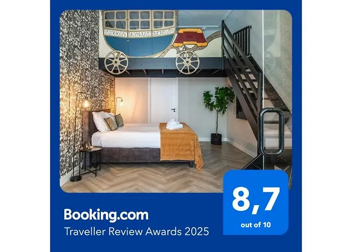 Child Favorite Coach House